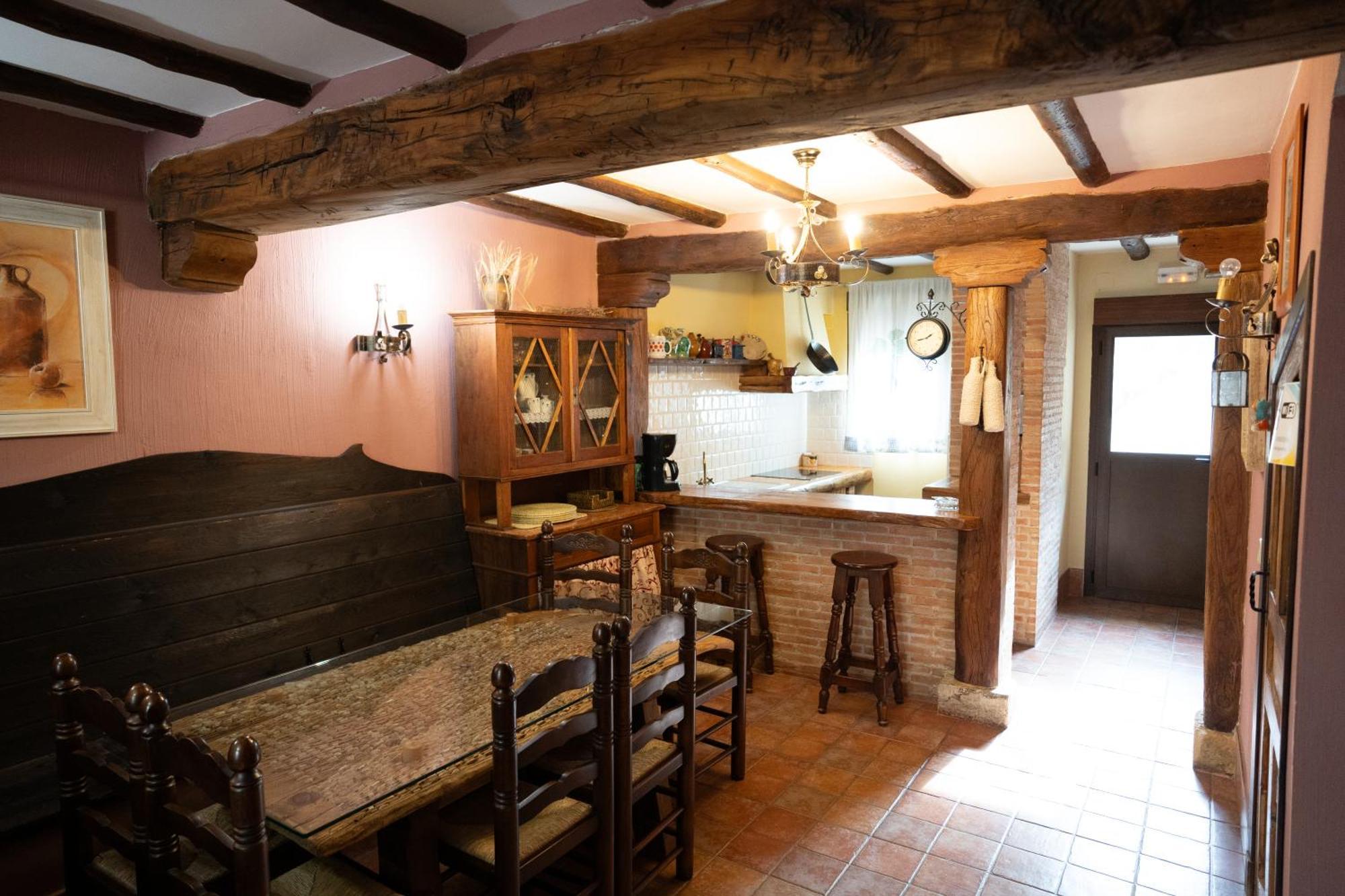 Arrieros Country house La Puerta